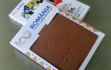 ciocolata personalizata 100 de ani de Romania