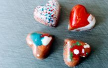 praline inima multicolore